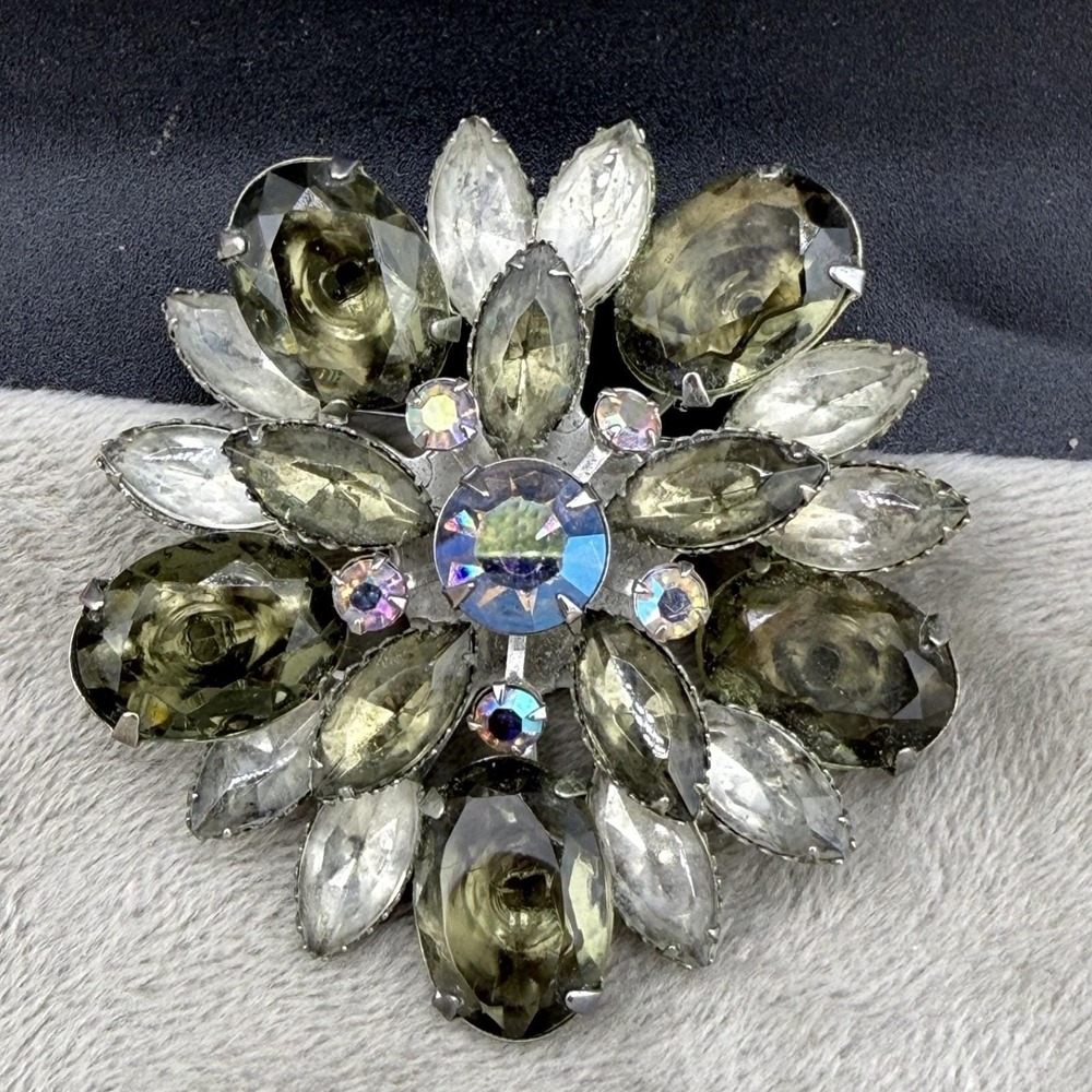 Vintage Estate Brooch Grey AB Rhinestone Floral Sunburst Silver Tone Statement